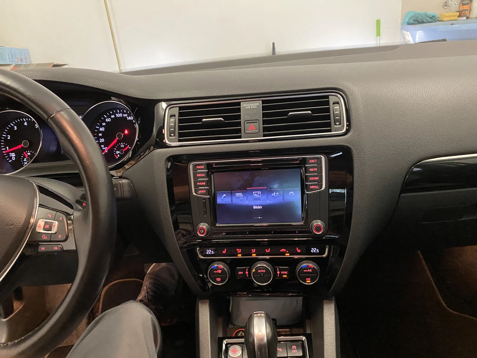 VW Jetta 1.4 TSI 150 к.с. DSG BlueMotion, снимка 3 - Автомобили и джипове - 54810663