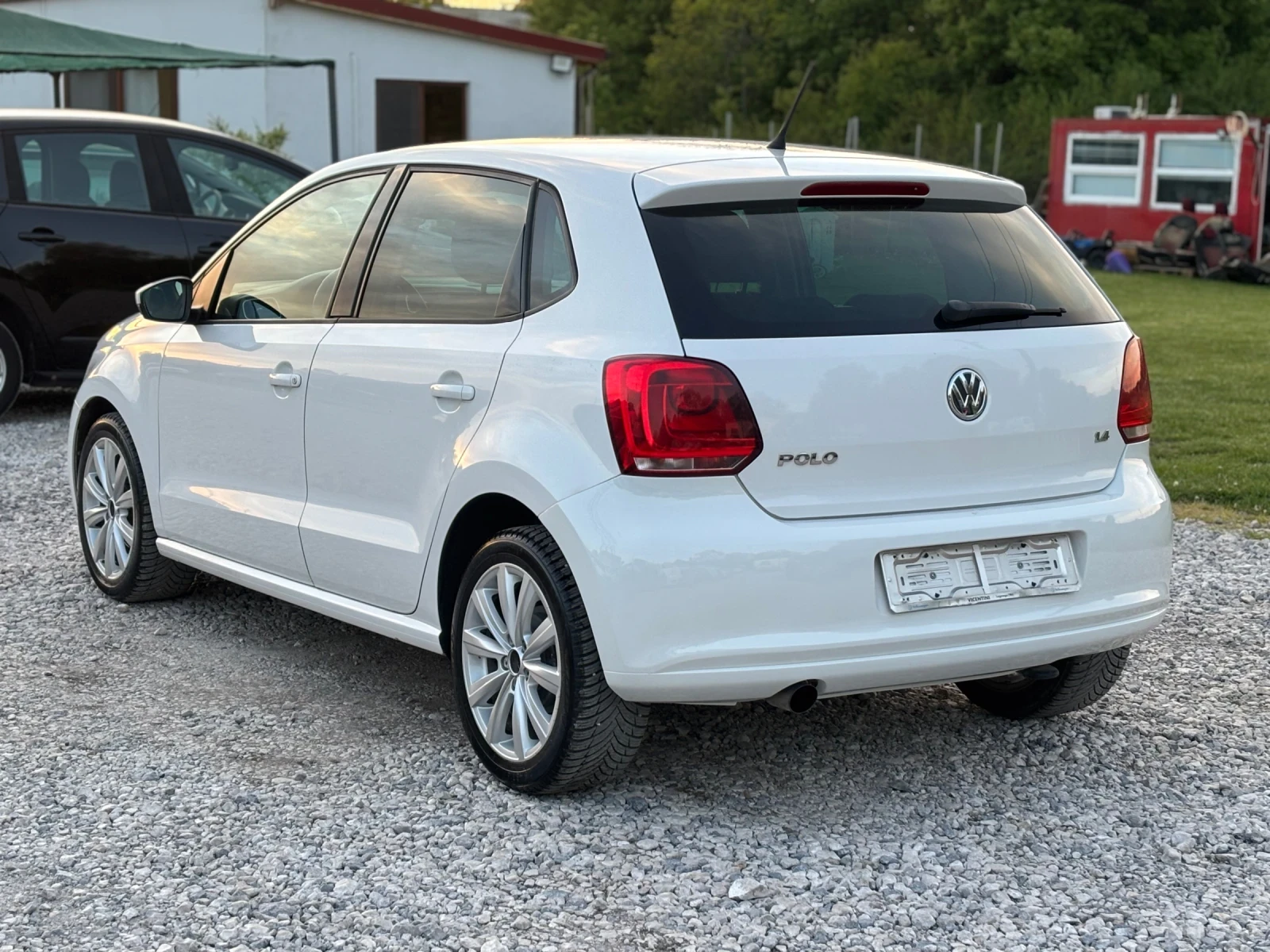 VW Polo 1.4 Италия/Автомат /136 000км, снимка 7 - Автомобили и джипове - 54918557