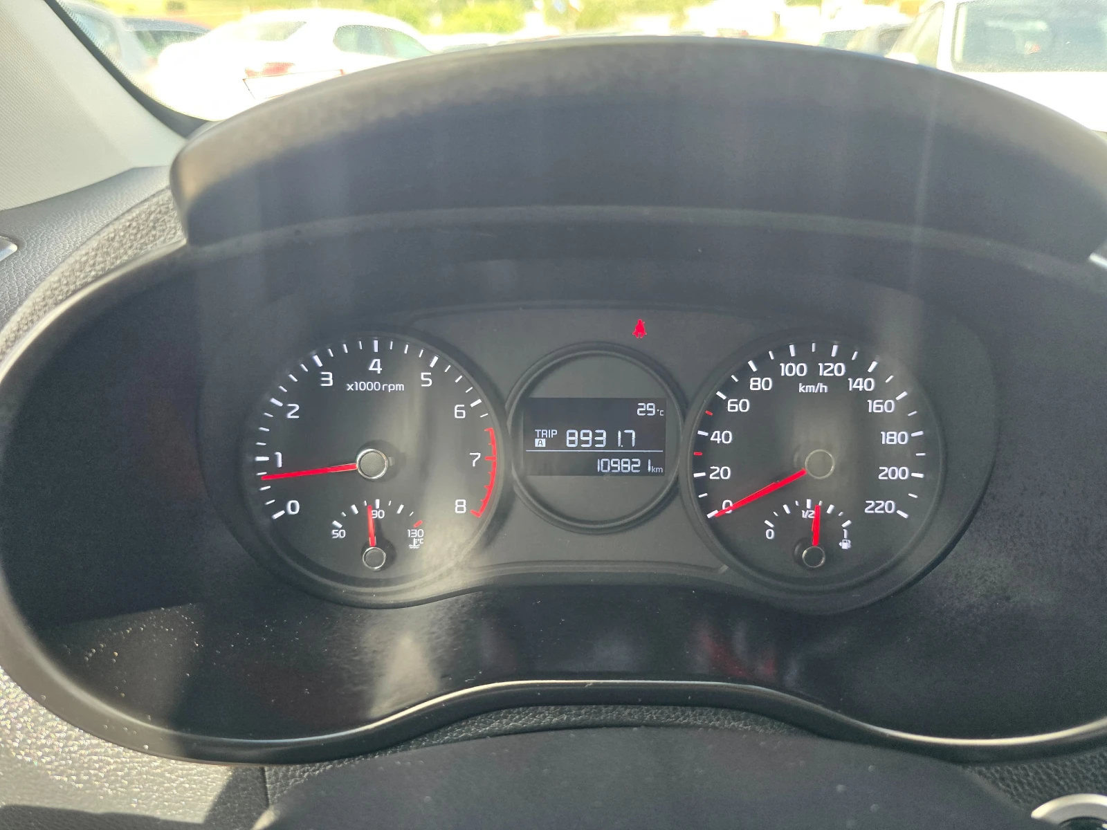 Kia Picanto 1.2i-85k.c-GT line-NAVI-EURO6, снимка 14 - Автомобили и джипове - 54930680