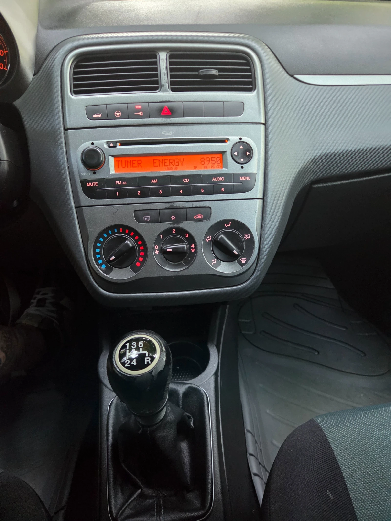 Fiat Punto 1.2, снимка 7 - Автомобили и джипове - 55439027
