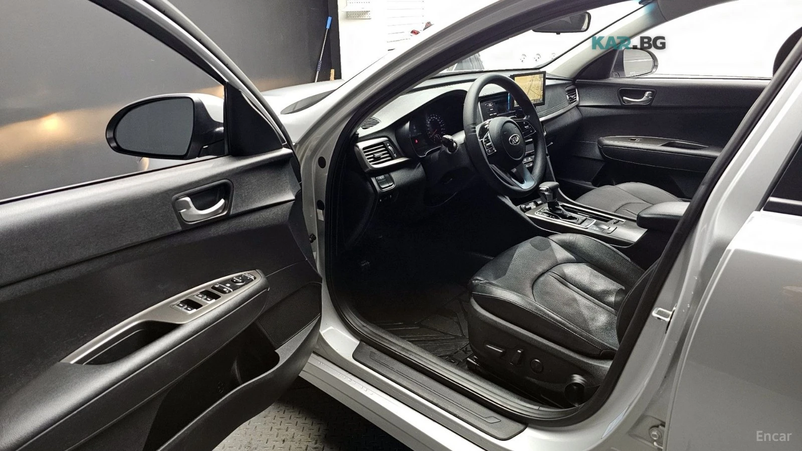 Kia K5 * LPG* ОБДУХВАНЕ* KEYLESS* Camera* , снимка 10 - Автомобили и джипове - 55061848