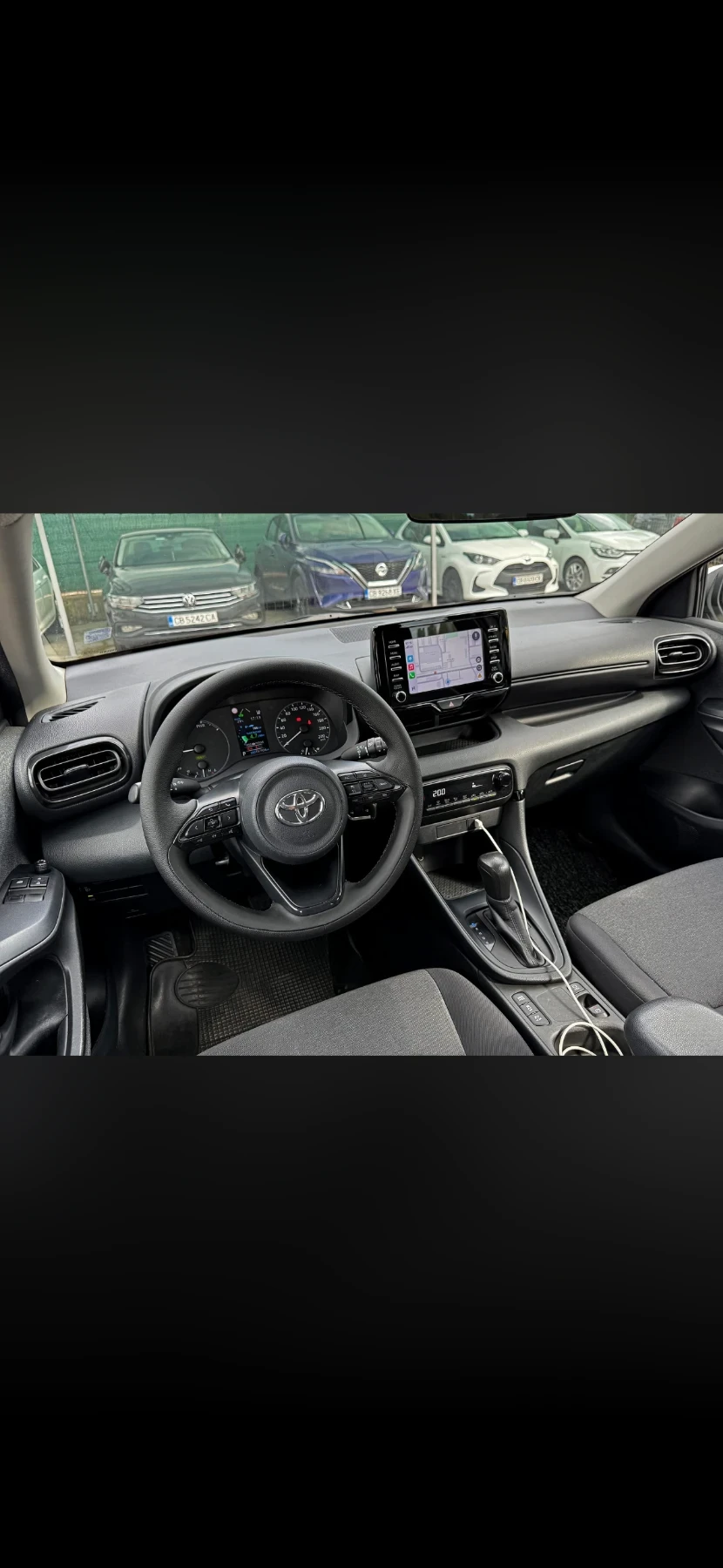 Toyota Yaris, снимка 8 - Автомобили и джипове - 55146403
