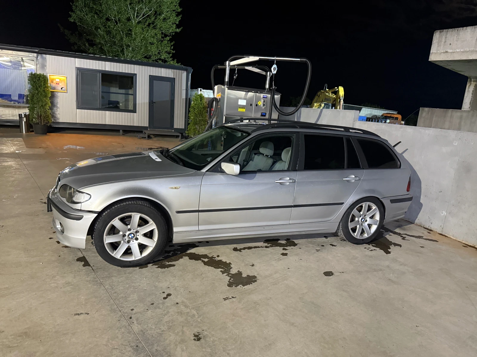 BMW 320, снимка 3 - Автомобили и джипове - 55417845
