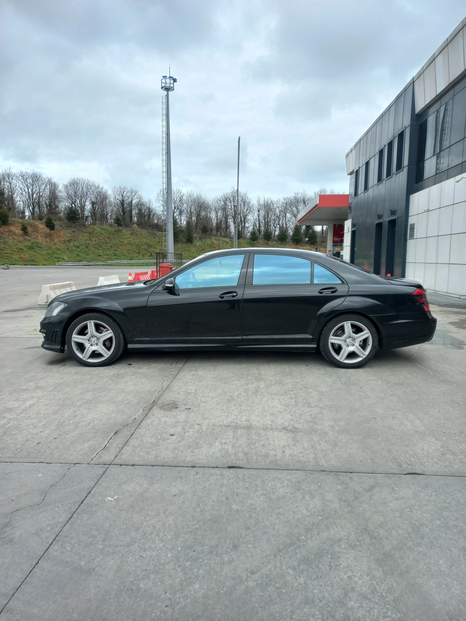 Mercedes-Benz S 500, снимка 5 - Автомобили и джипове - 55776394