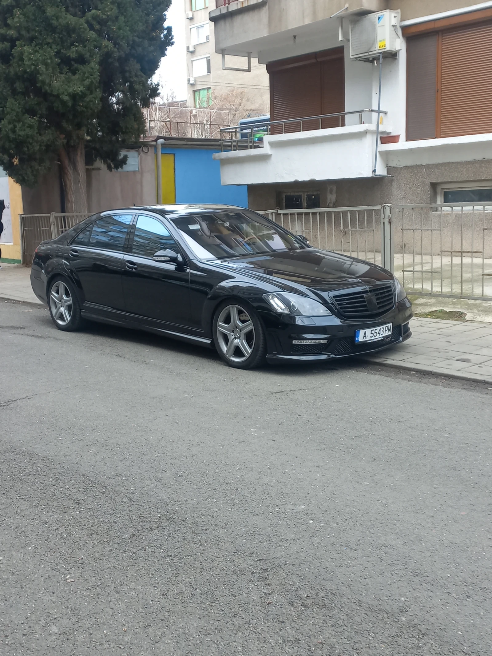 Mercedes-Benz S 500
