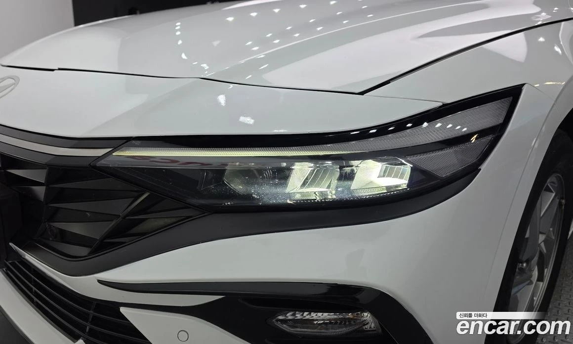 Hyundai Elantra 1.6 LPi Smart, снимка 8 - Автомобили и джипове - 56155965