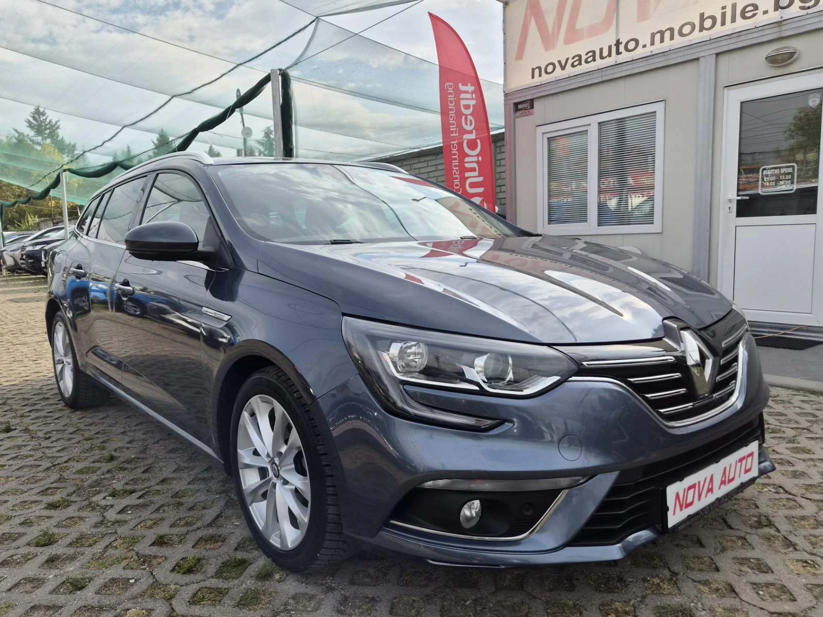 Renault Megane 1.5D-INTENS, снимка 5 - Автомобили и джипове - 56169240