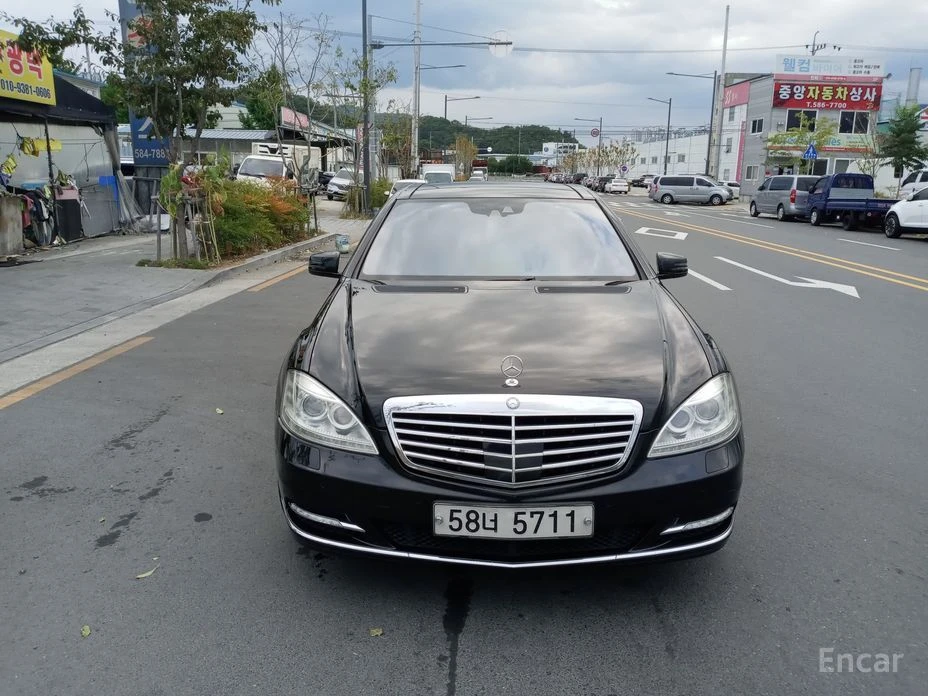 Mercedes-Benz S 500