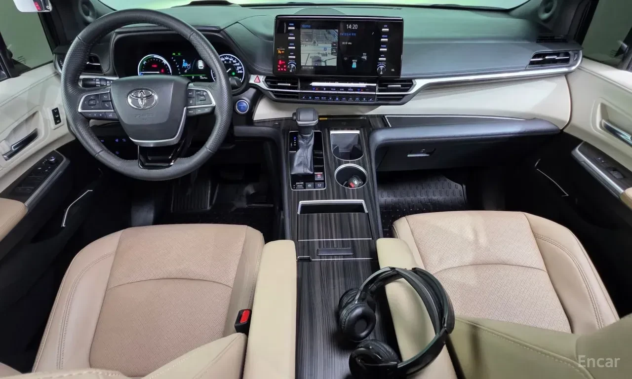 Toyota Sienna FULL* 360 КАМЕРИ* ДИСТРОНИК* ОБДУХ* КРАЙНА ЦЕНА* , снимка 7 - Автомобили и джипове - 56658707