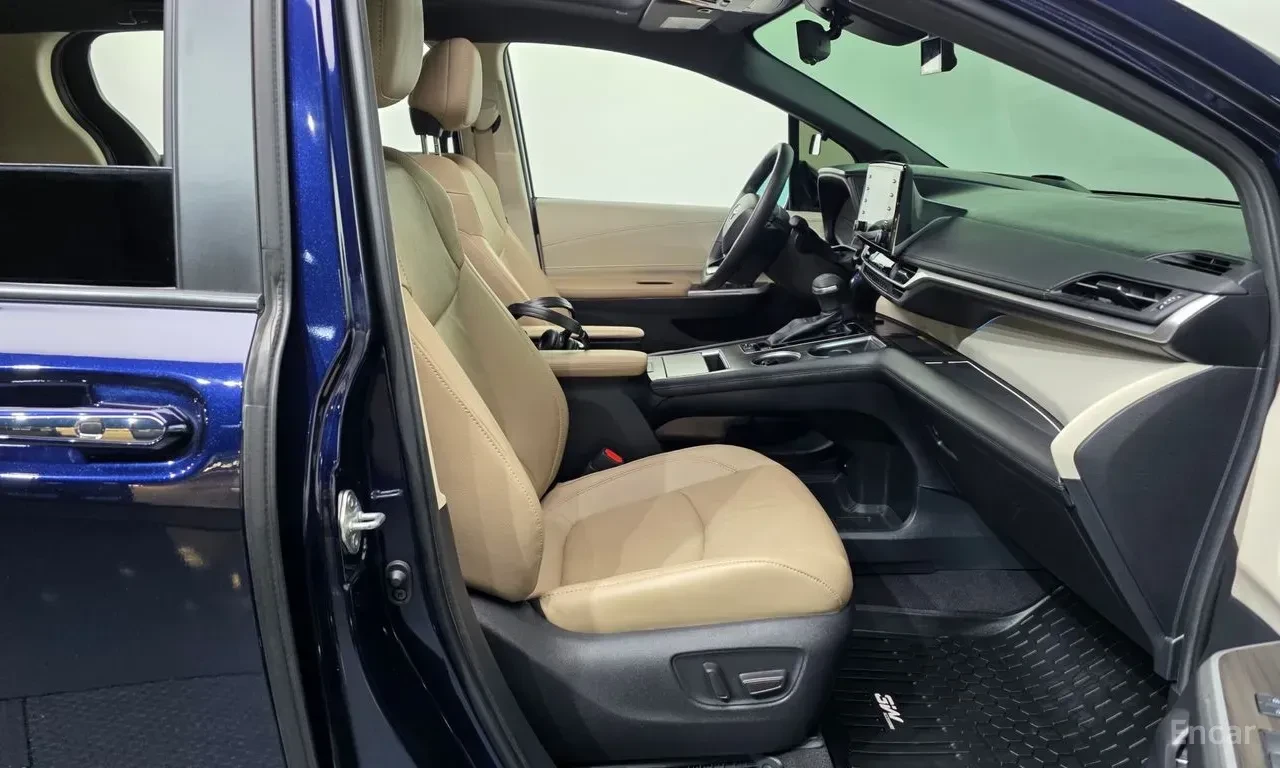 Toyota Sienna FULL* 360 КАМЕРИ* ДИСТРОНИК* ОБДУХ* КРАЙНА ЦЕНА* , снимка 5 - Автомобили и джипове - 56658707
