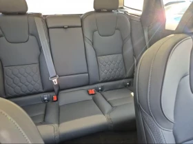 Volvo XC60 T8* AWD* PANO* HUD* 360 CAM* H/K* DISTR* KEYLESS* , снимка 12