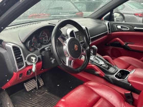 Porsche Cayenne AWD * ЧЕРВЕН САЛОН* ПАНОРАМА* КАМЕРА* , снимка 7