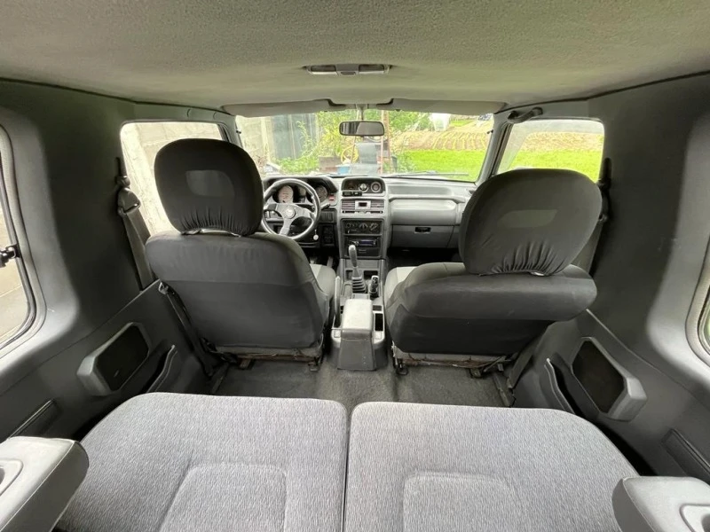 Mitsubishi Pajero, снимка 13 - Автомобили и джипове - 47555726