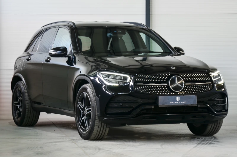 Mercedes-Benz GLC 400 400dAMG/MildHybrid/NightPackage/, снимка 3 - Автомобили и джипове - 50893585