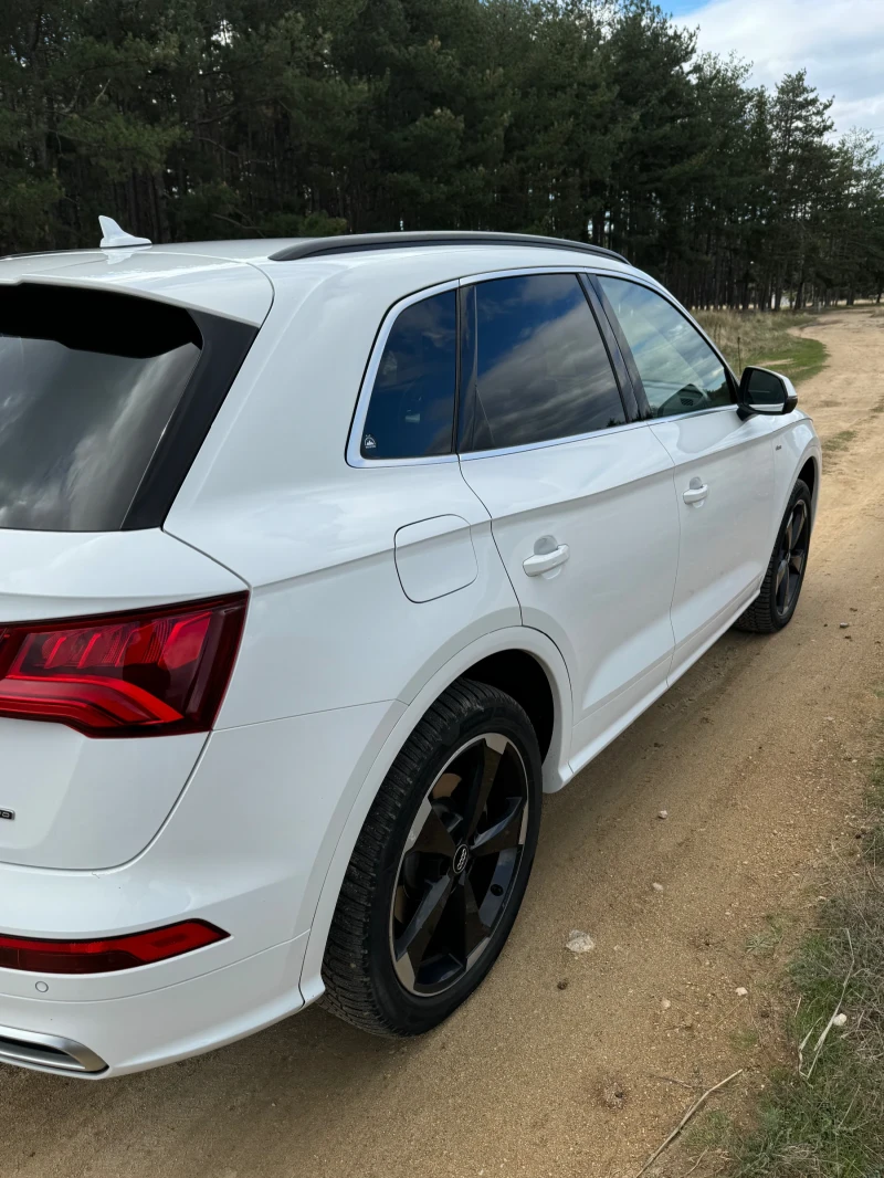 Audi Q5, снимка 3 - Автомобили и джипове - 52093705