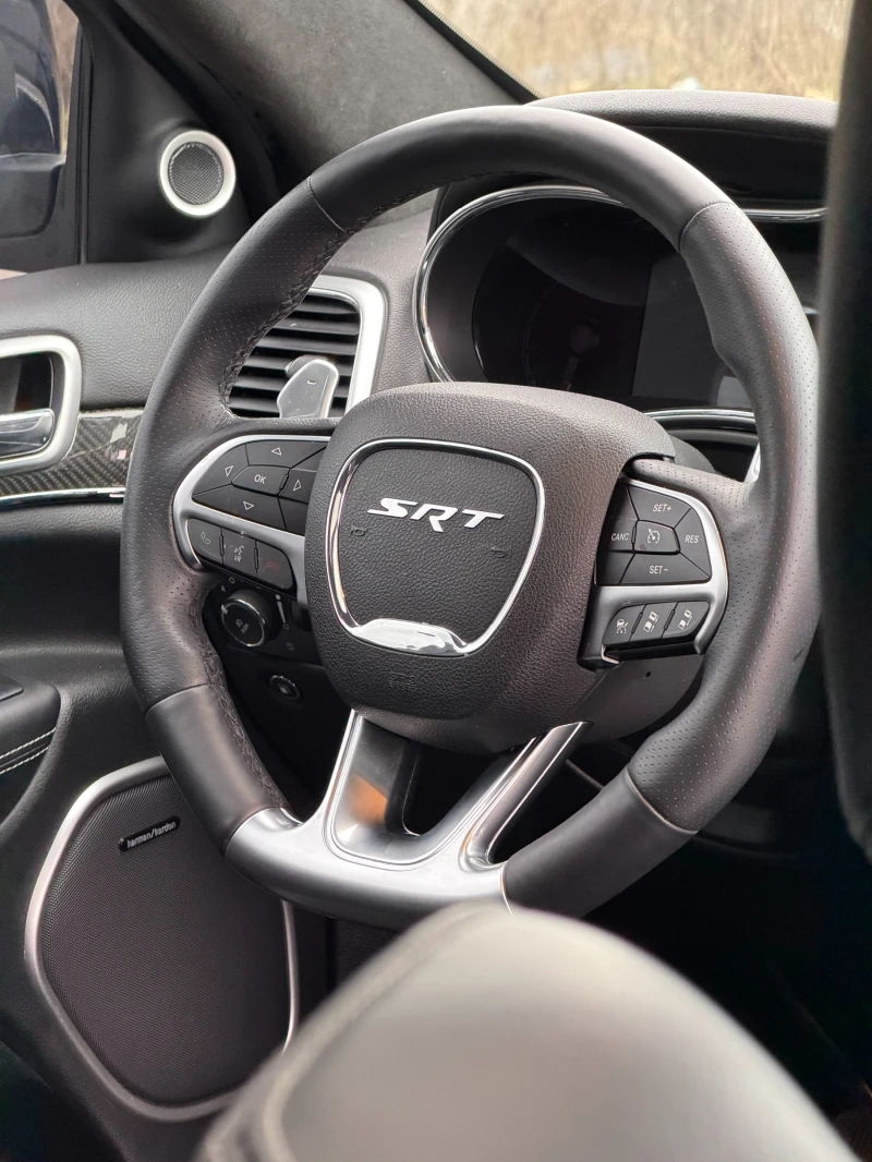 Jeep Grand cherokee SRT 392 6.4 HEMI, снимка 10 - Автомобили и джипове - 52892102