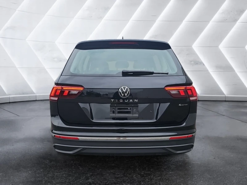 VW Tiguan * Trendline * CARFAX * , снимка 4 - Автомобили и джипове - 53186934