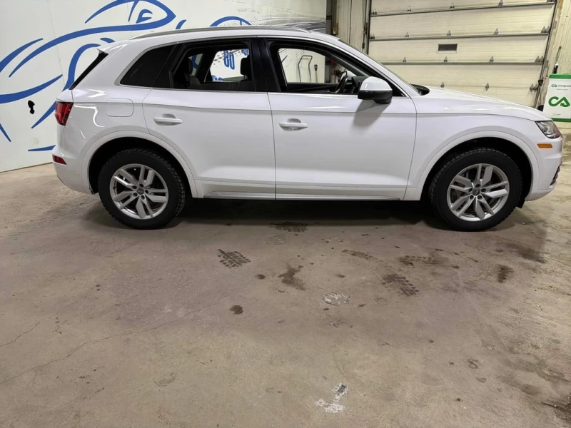 Audi Q5 * Komfort * CARFAX * , снимка 3 - Автомобили и джипове - 53239717