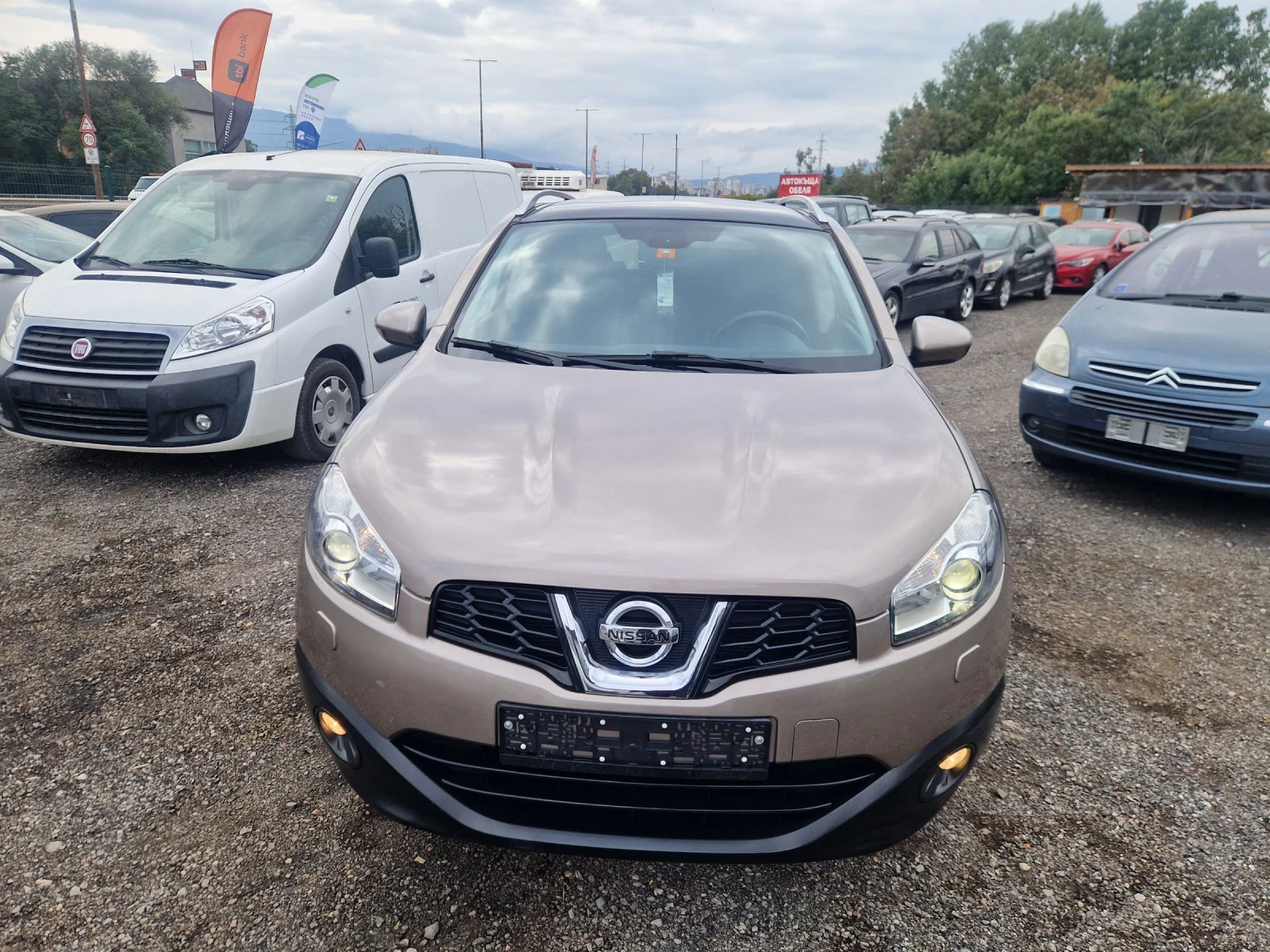 Nissan Qashqai 2.0i 16v 141hp.4x4 ITALIA - изображение 2