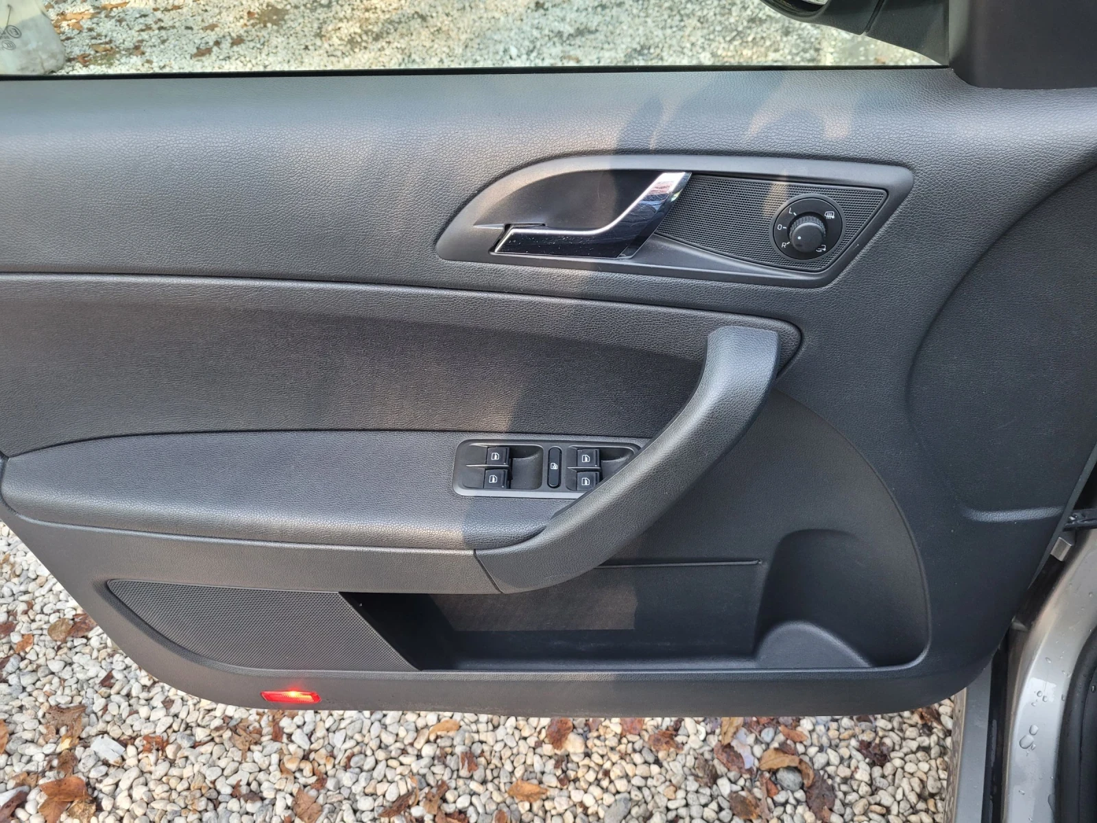 Skoda Yeti 2.0 TDI  | Mobile.bg   12