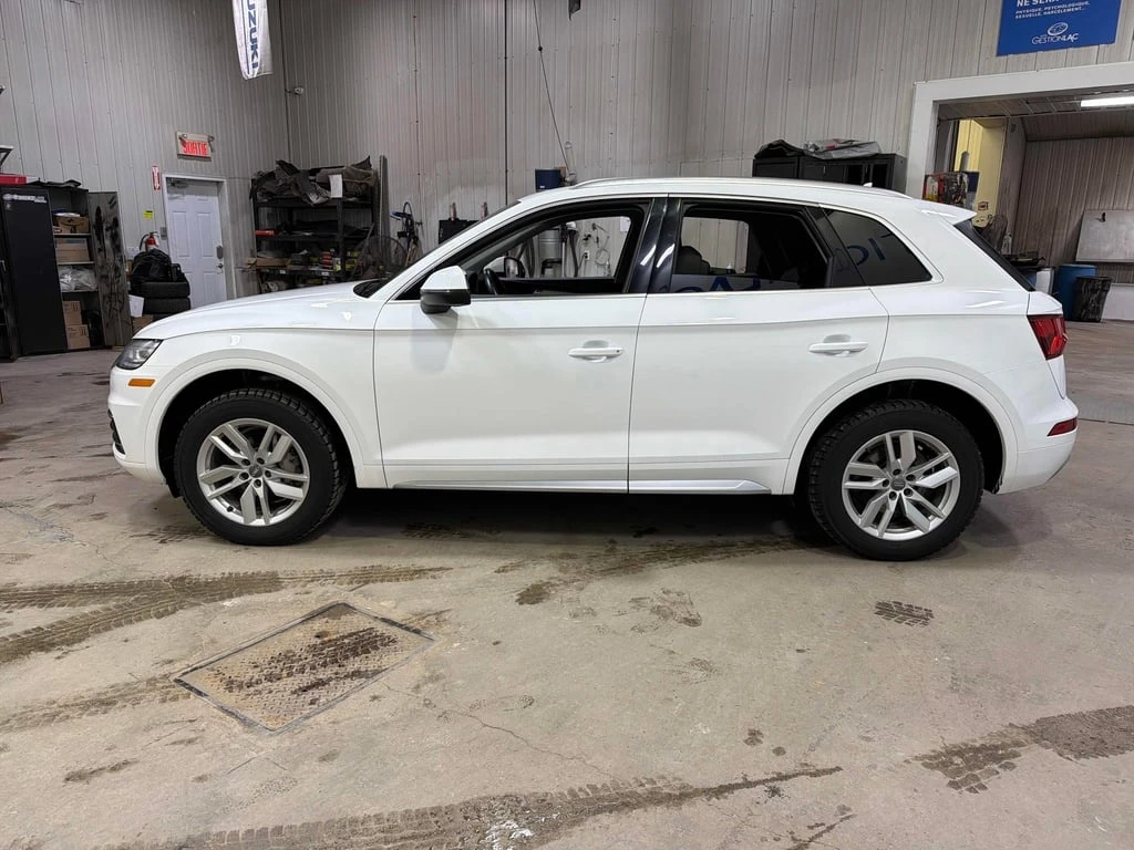 Audi Q5 * Komfort * CARFAX *  - изображение 2