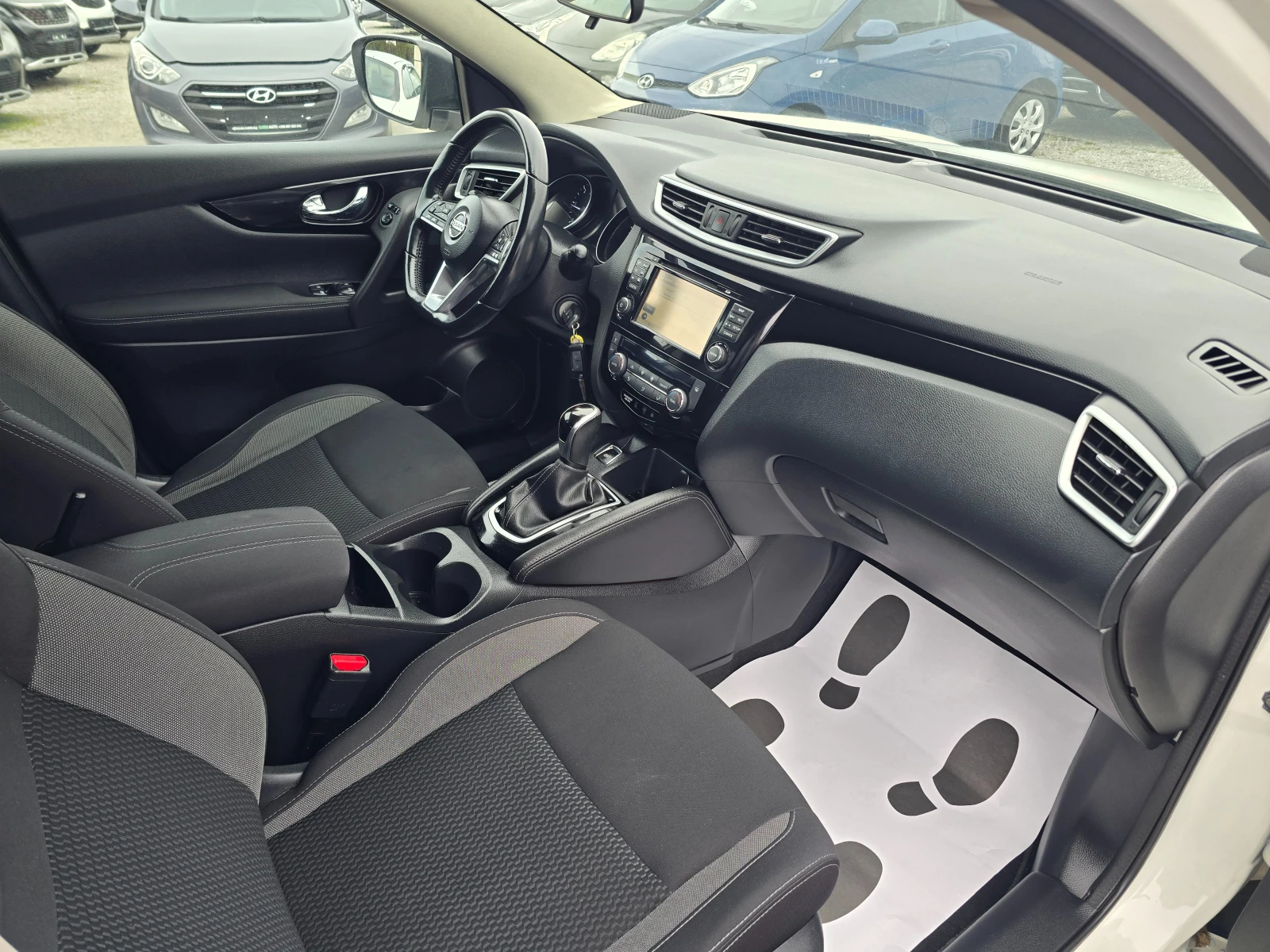 Nissan Qashqai 1.6DCI-130K.C-NAVI-AVTOMATA-AVTOM | Mobile.bg � ����������� 11