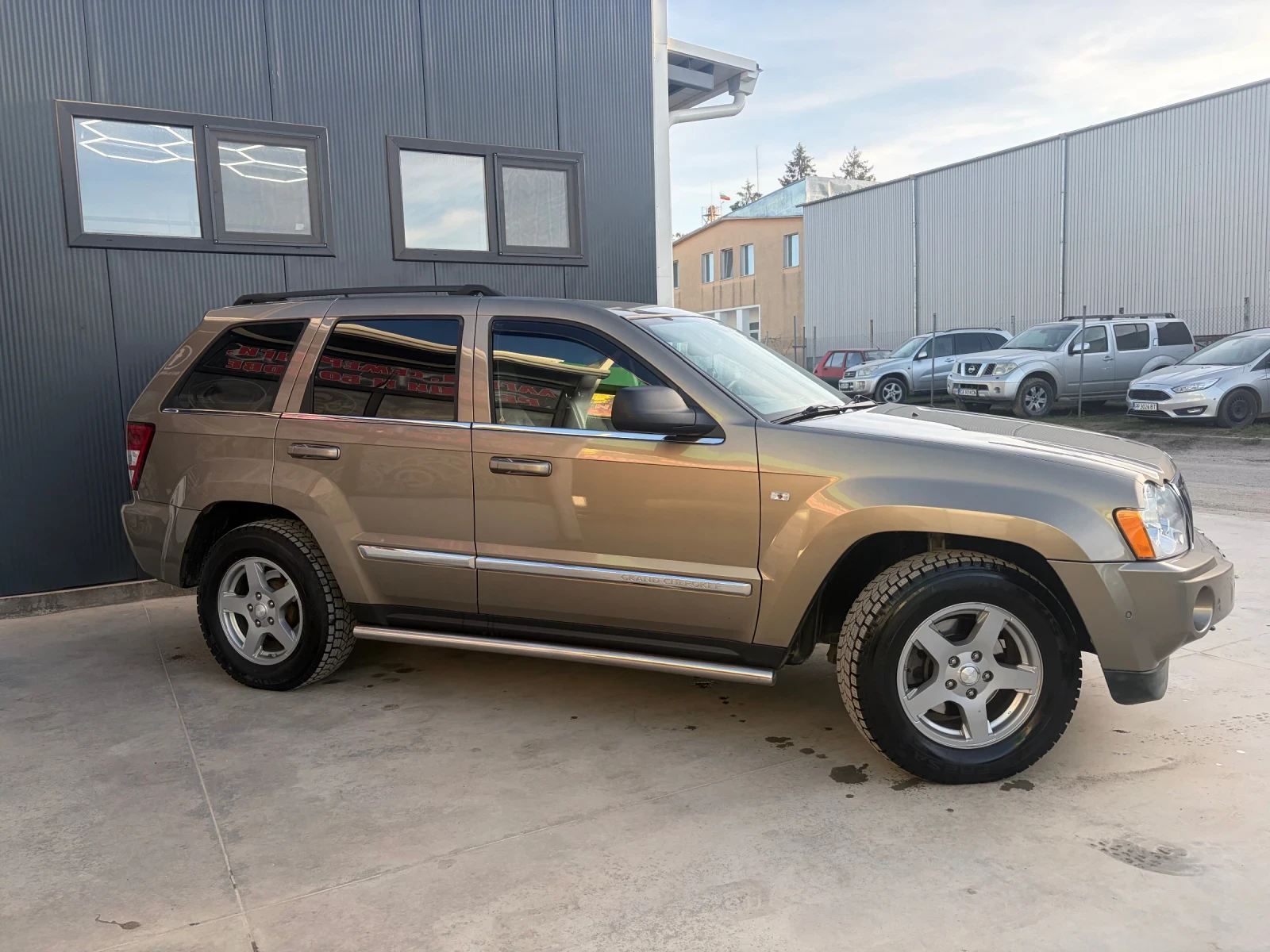 Jeep Grand cherokee 4.7i LPG LIMITED, снимка 3 - Автомобили и джипове - 53818832