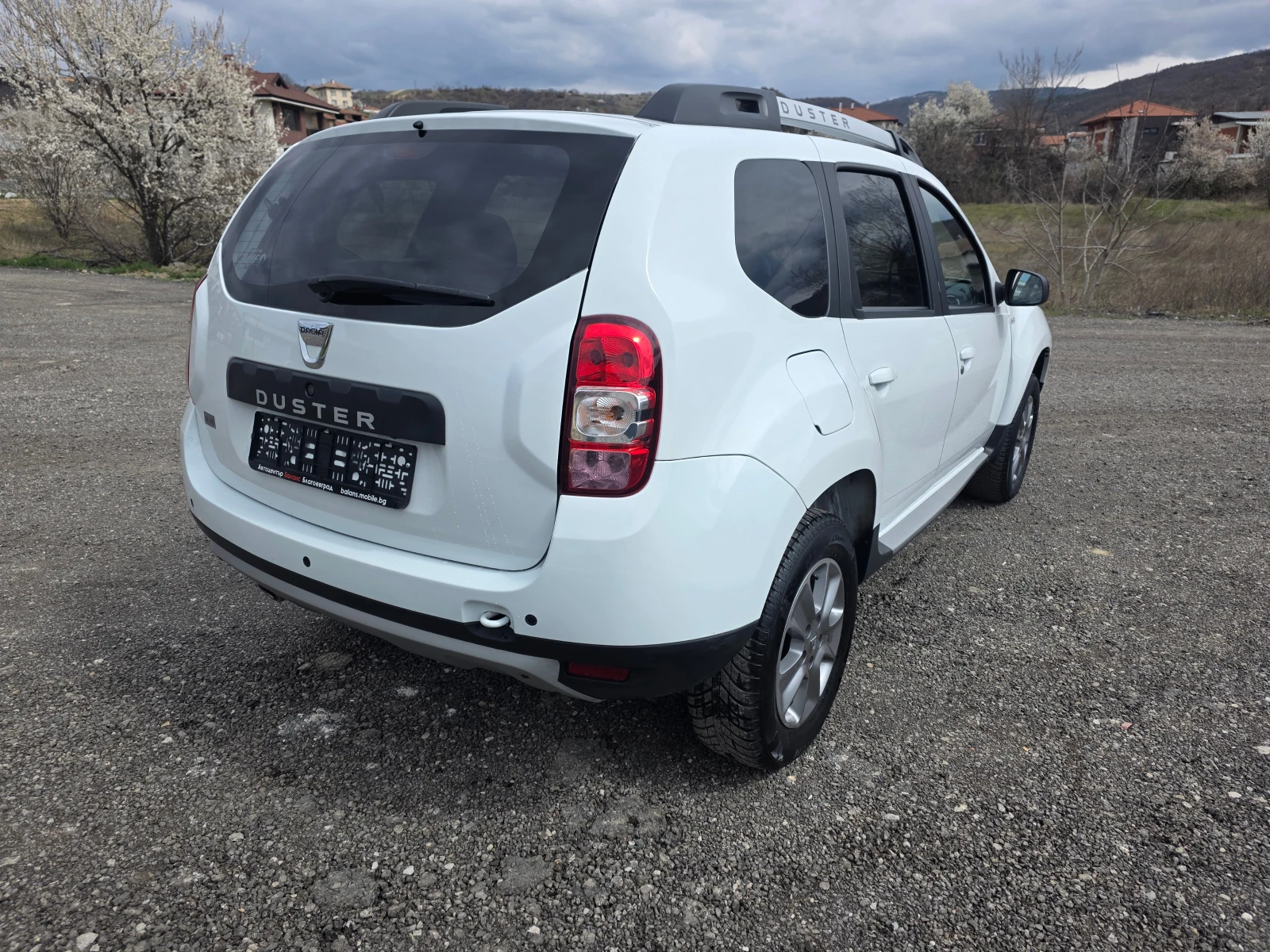 Dacia Duster 1.5DCI 128000km EURO6B, снимка 7 - Автомобили и джипове - 53956126