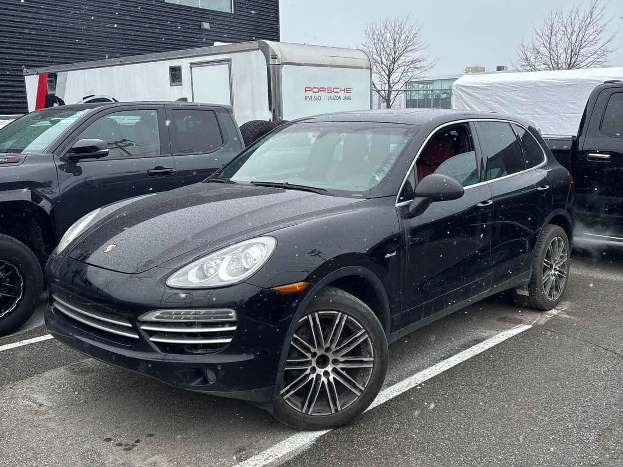 Porsche Cayenne AWD * ЧЕРВЕН САЛОН* ПАНОРАМА* КАМЕРА* 