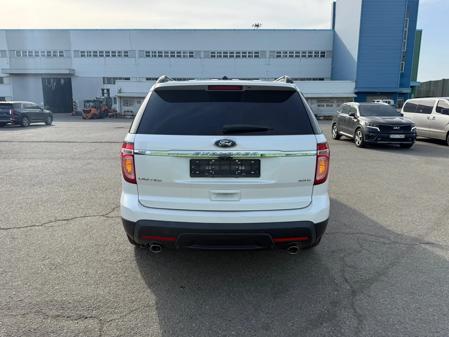 Ford Explorer 3.5 AWD-ОЧАКВАН ВНОС!, снимка 5 - Автомобили и джипове - 54341166