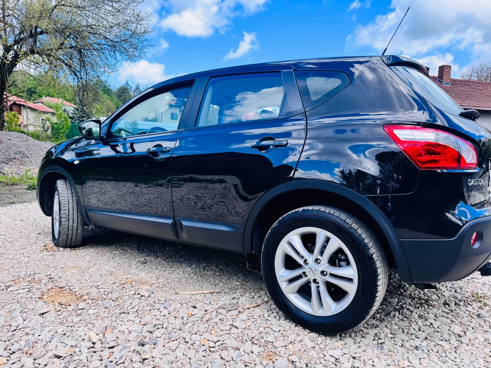 Nissan Qashqai 1.6Dci* 4x4* 360Camera* 144000km, снимка 3 - Автомобили и джипове - 54510584