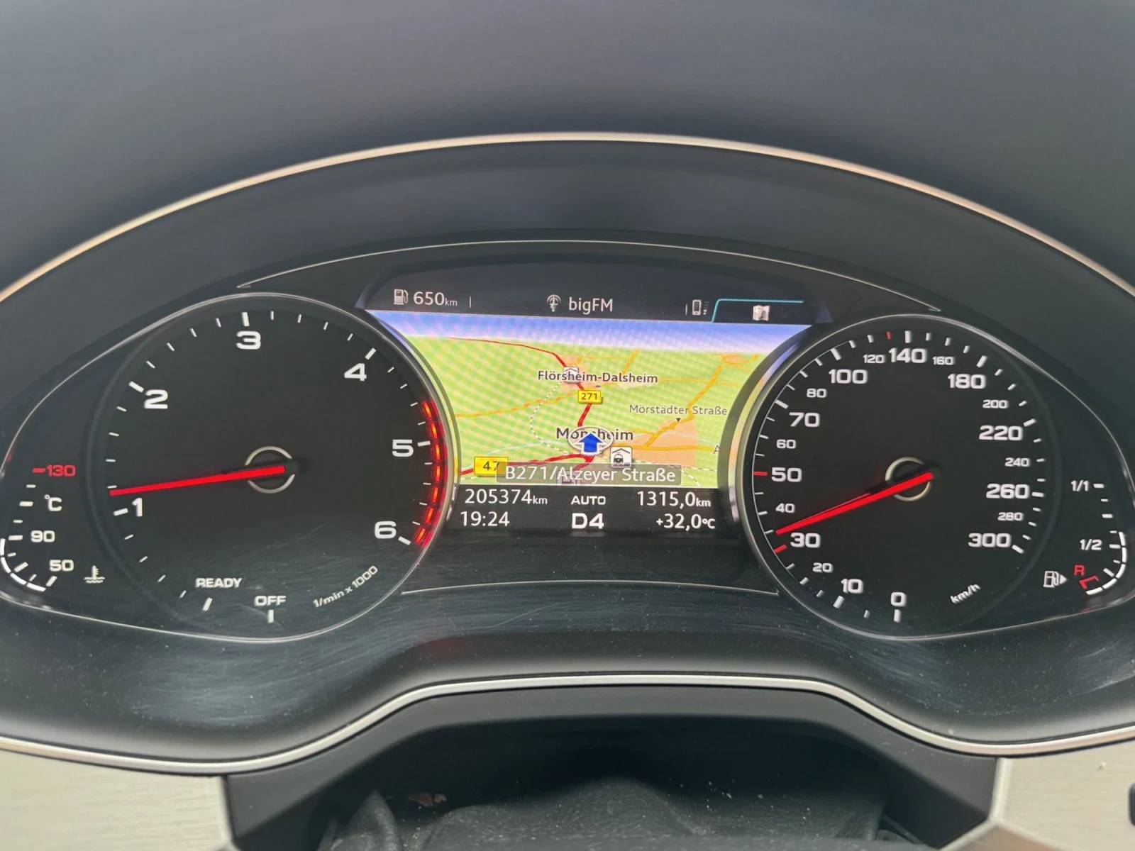 Audi Q7, снимка 6 - Автомобили и джипове - 55398359