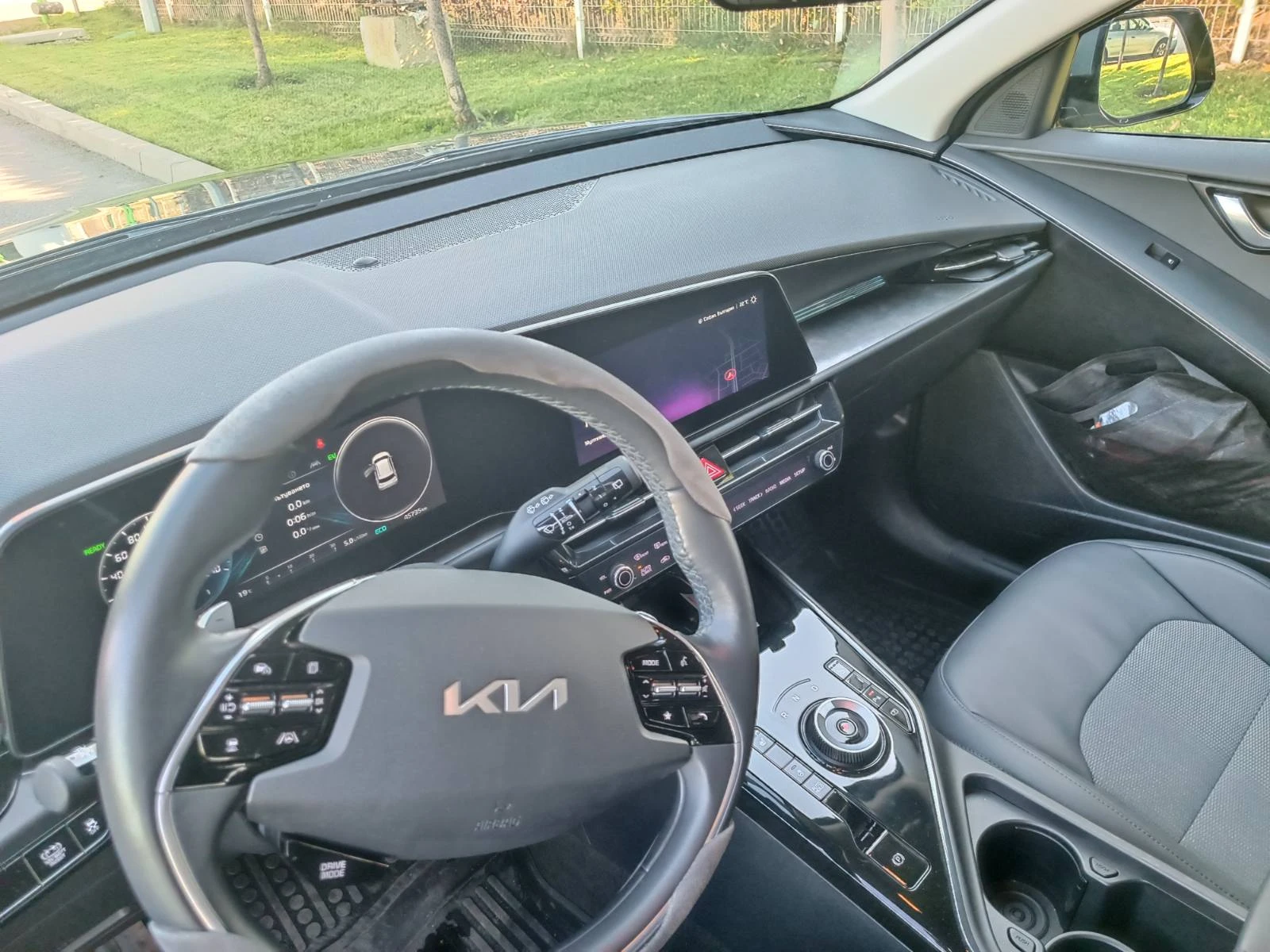 Kia Niro 1.6 Hybrid, снимка 9 - Автомобили и джипове - 56366969