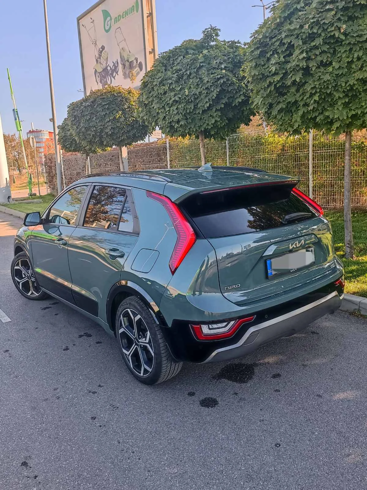 Kia Niro 1.6 Hybrid, снимка 5 - Автомобили и джипове - 56366969