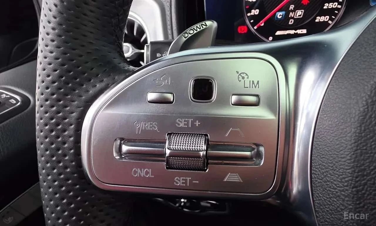 Mercedes-Benz G 63 AMG, снимка 17 - Автомобили и джипове - 56685592