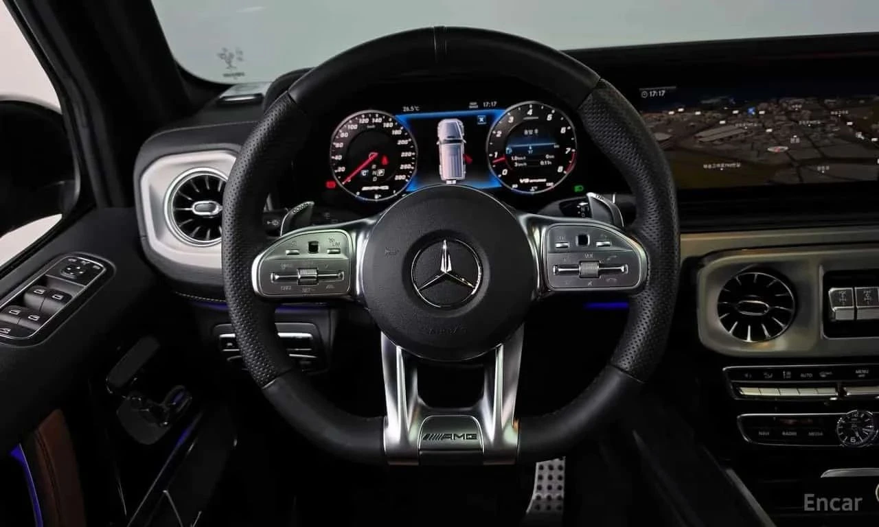 Mercedes-Benz G 63 AMG, снимка 13 - Автомобили и джипове - 56685592