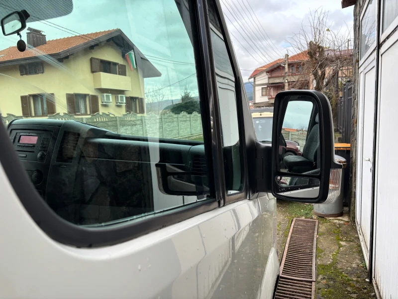 VW Crafter, снимка 6 - Бусове и автобуси - 52655949