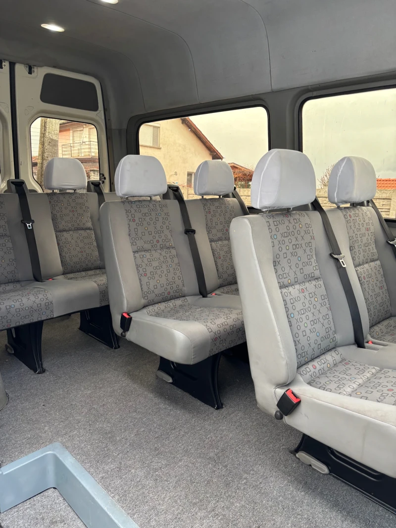 VW Crafter, снимка 8 - Бусове и автобуси - 52655949