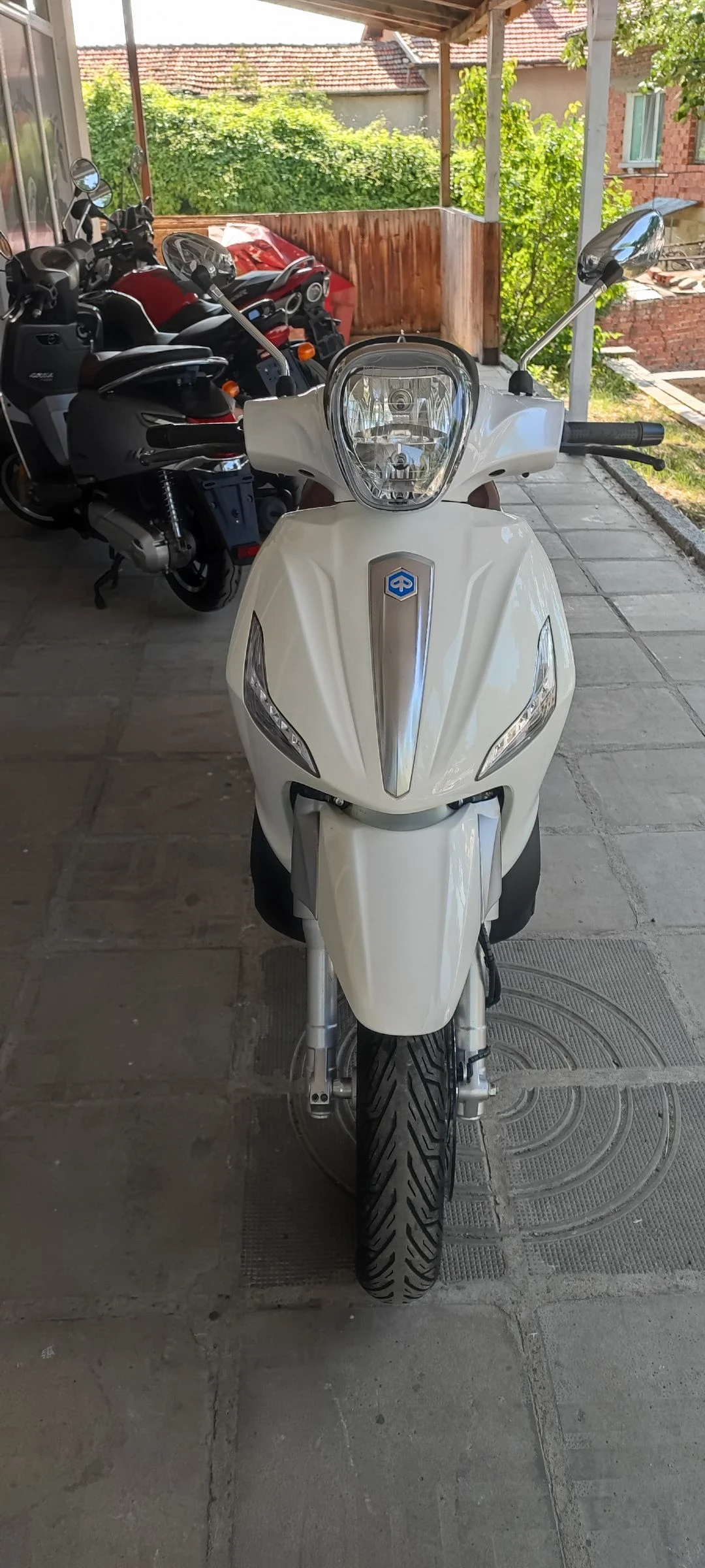 Piaggio Beverly  - изображение 5