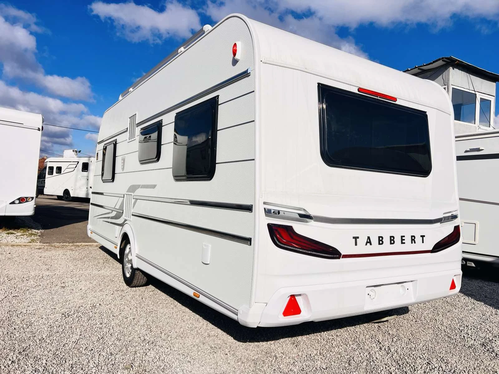 Каравана Tabbert Bottesini 530 SHTD/F 2026