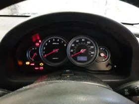 Subaru Legacy 2.0R, снимка 2