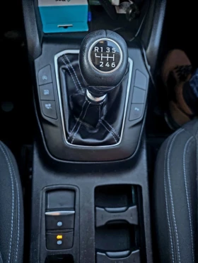 Ford Focus 1.5 120hp Active, снимка 16