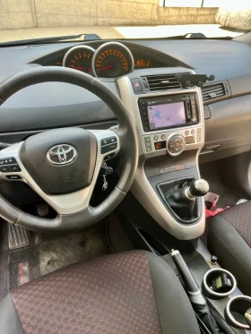 Toyota Verso 2.0 D4D, снимка 9