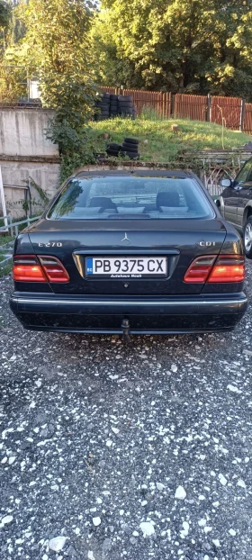Mercedes-Benz E 270, снимка 2