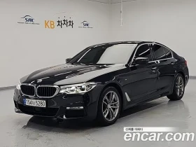 BMW 530 xDrive M Sport Package Plus / АВТОКРЕДИТ, снимка 1
