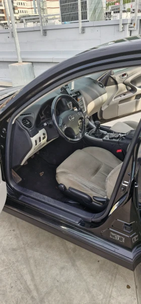 Lexus IS 220d | Mobile.bg    9