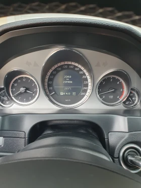 Mercedes-Benz E 350 | Mobile.bg    11