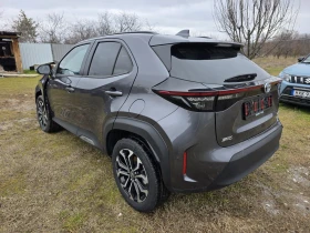 Toyota Yaris Cross 1.5 Hybrid 4X4 - 18500 € / 36182.85 лв. - 72542101 4