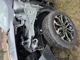 Toyota Yaris Cross 1.5 Hybrid 4X4 - 18500 € / 36182.85 лв. - 72542101 16