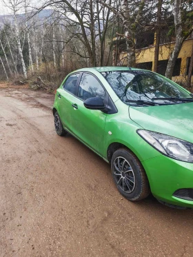 Mazda 2 - 1600 € / 3129.33 лв. - 58800914 1
